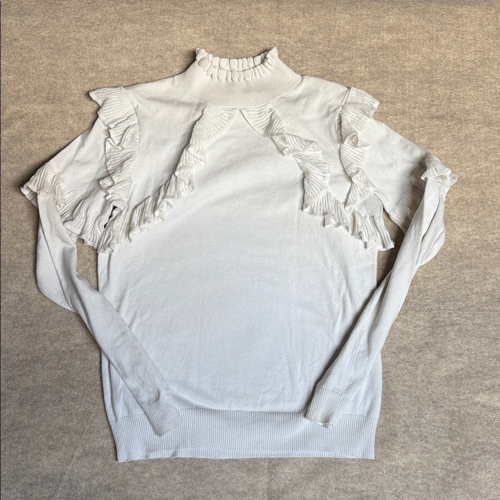 Leith ruffle sweater‎ in large